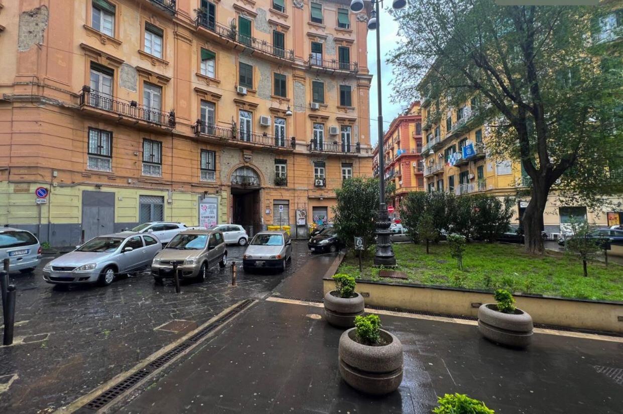B&B Da Paola 那不勒斯 外观 照片